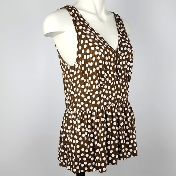 J. Crew Women's Jacquard Peplum Top Brown White Polka Dots Sleeveless Sz  10 - Picture 2 of 13